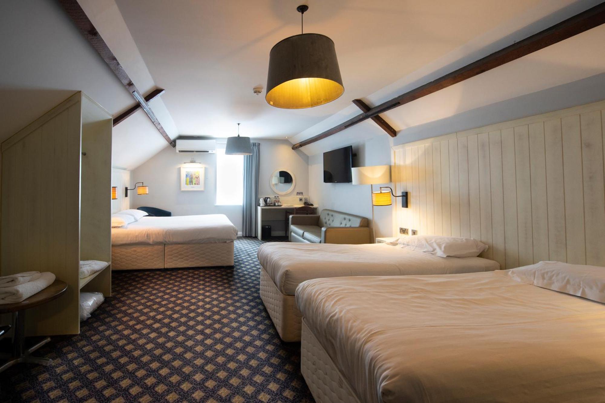 The King'S Head Hotel Wetherspoon Beccles Luaran gambar