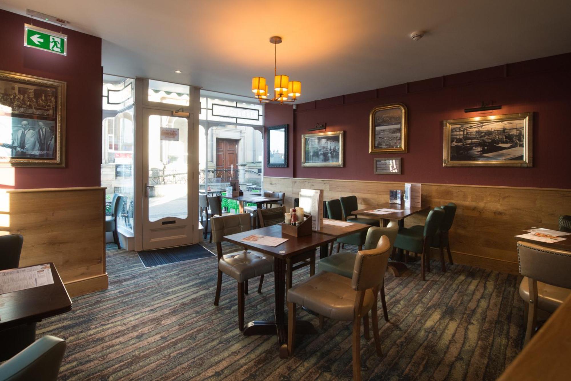 The King'S Head Hotel Wetherspoon Beccles Luaran gambar