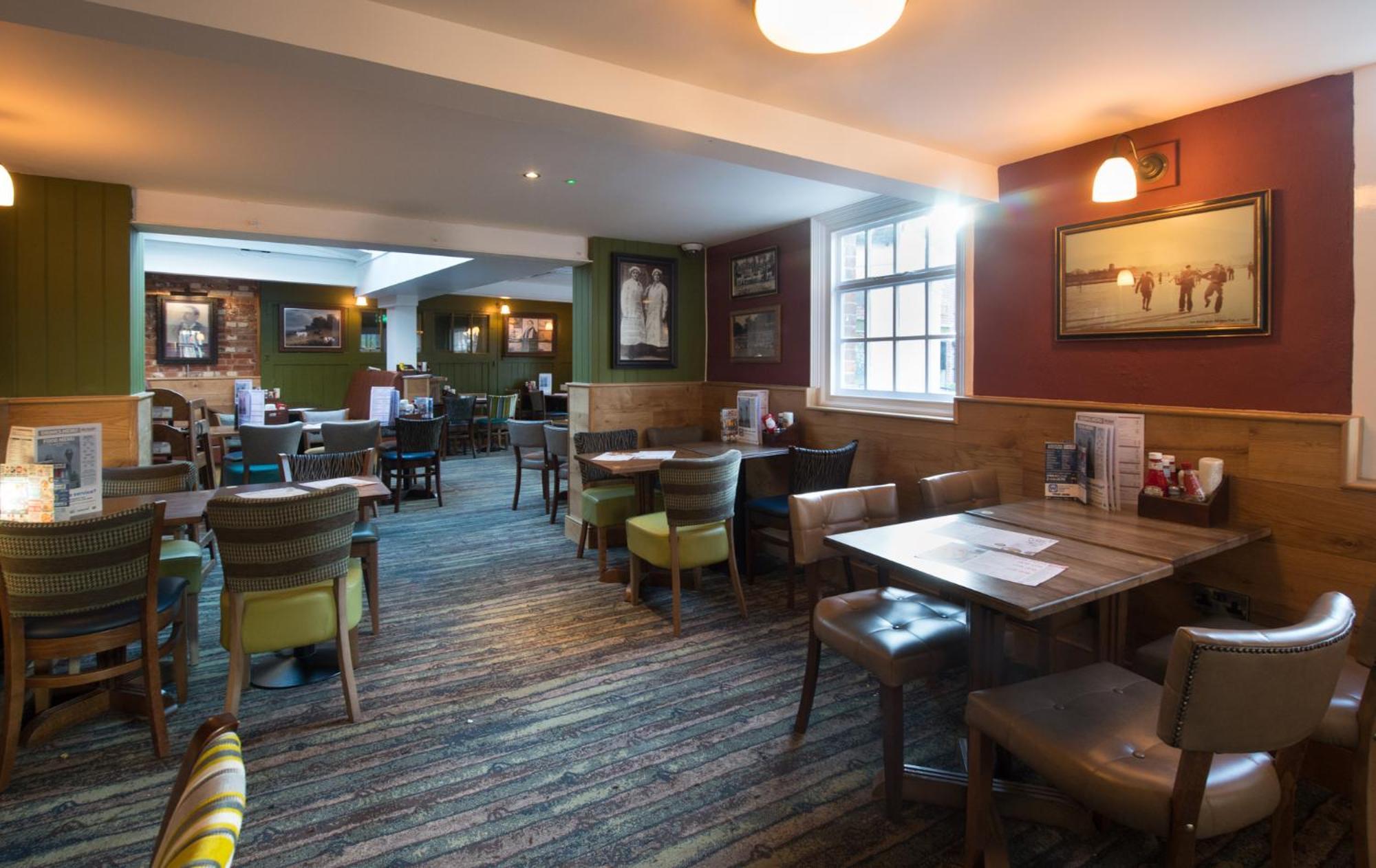 The King'S Head Hotel Wetherspoon Beccles Luaran gambar