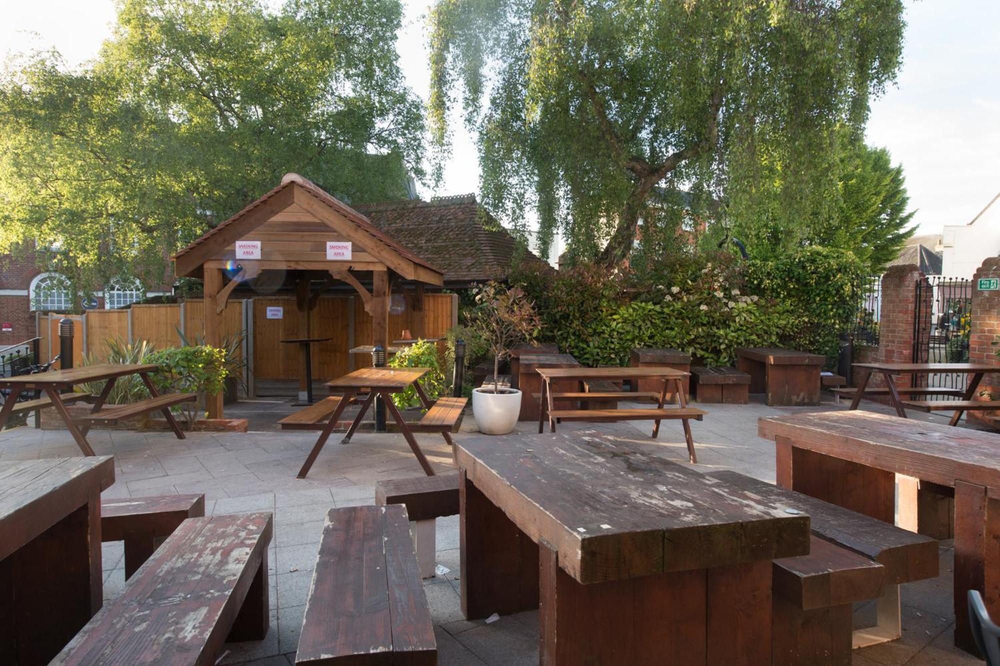The King'S Head Hotel Wetherspoon Beccles Luaran gambar