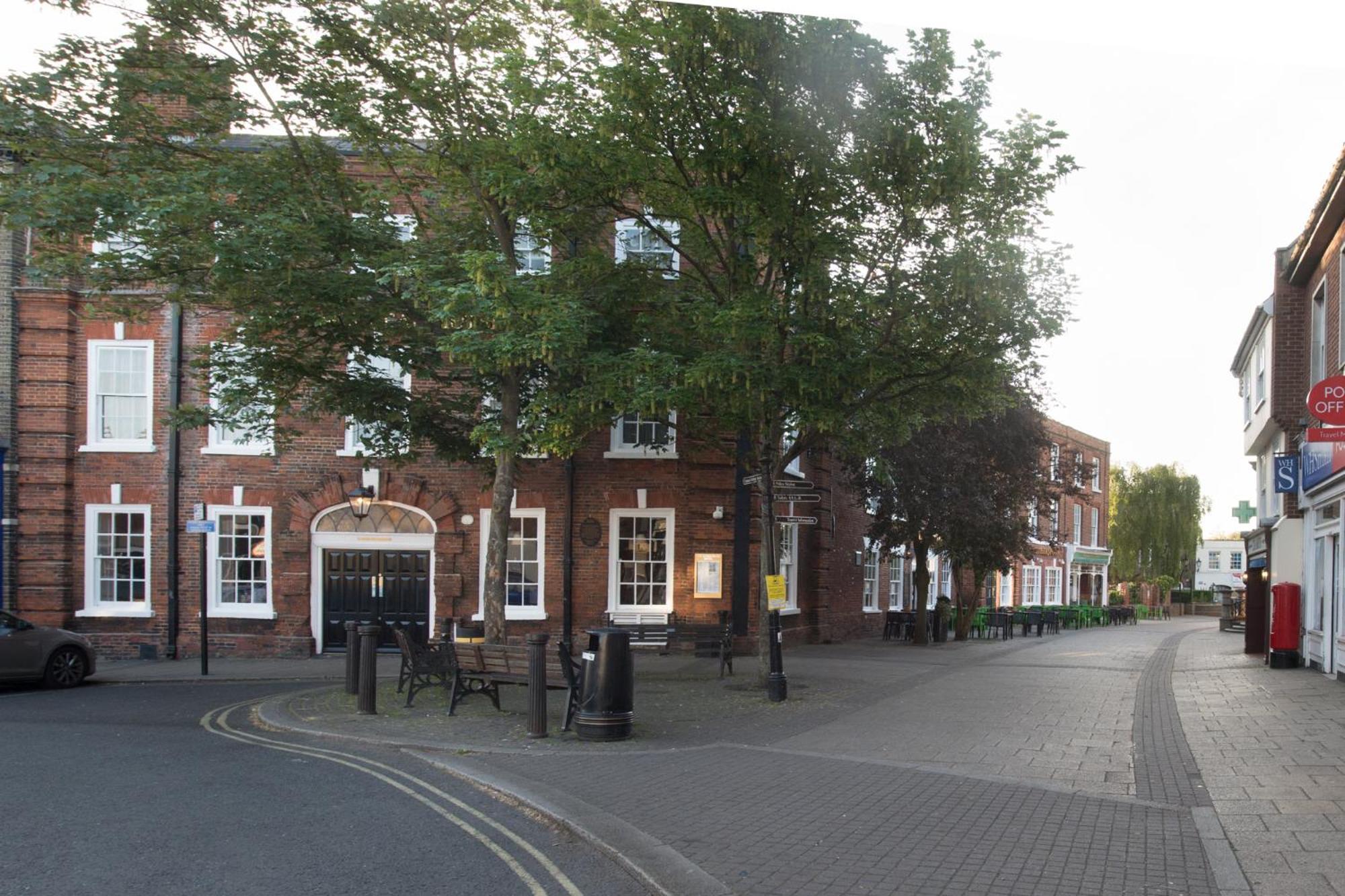 The King'S Head Hotel Wetherspoon Beccles Luaran gambar