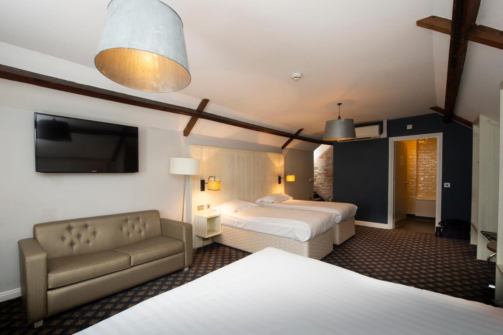 The King'S Head Hotel Wetherspoon Beccles Luaran gambar