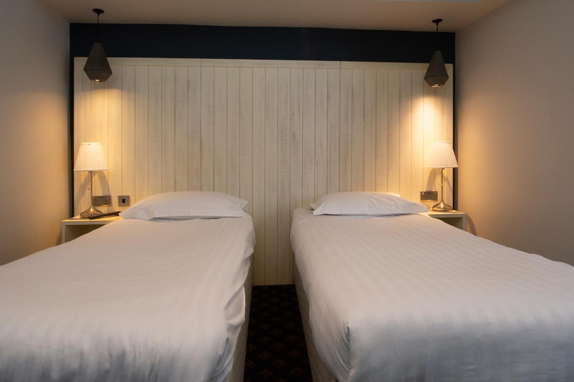 The King'S Head Hotel Wetherspoon Beccles Luaran gambar