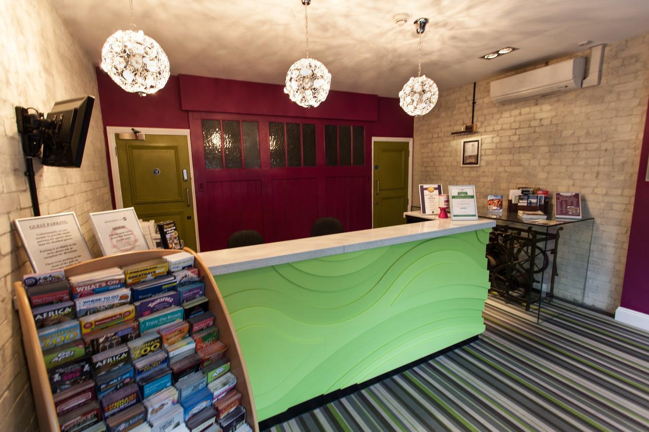The King'S Head Hotel Wetherspoon Beccles Luaran gambar