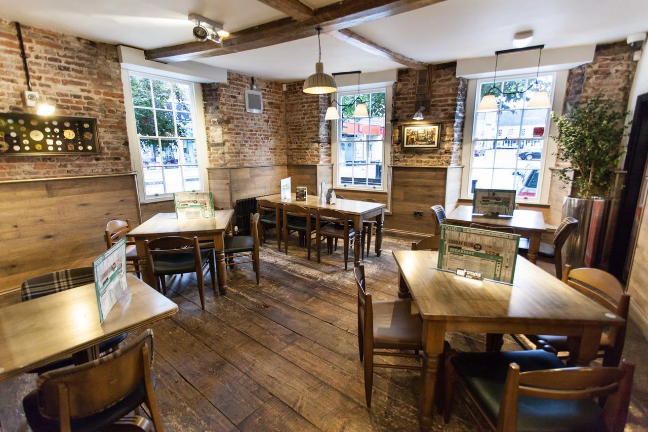 The King'S Head Hotel Wetherspoon Beccles Luaran gambar
