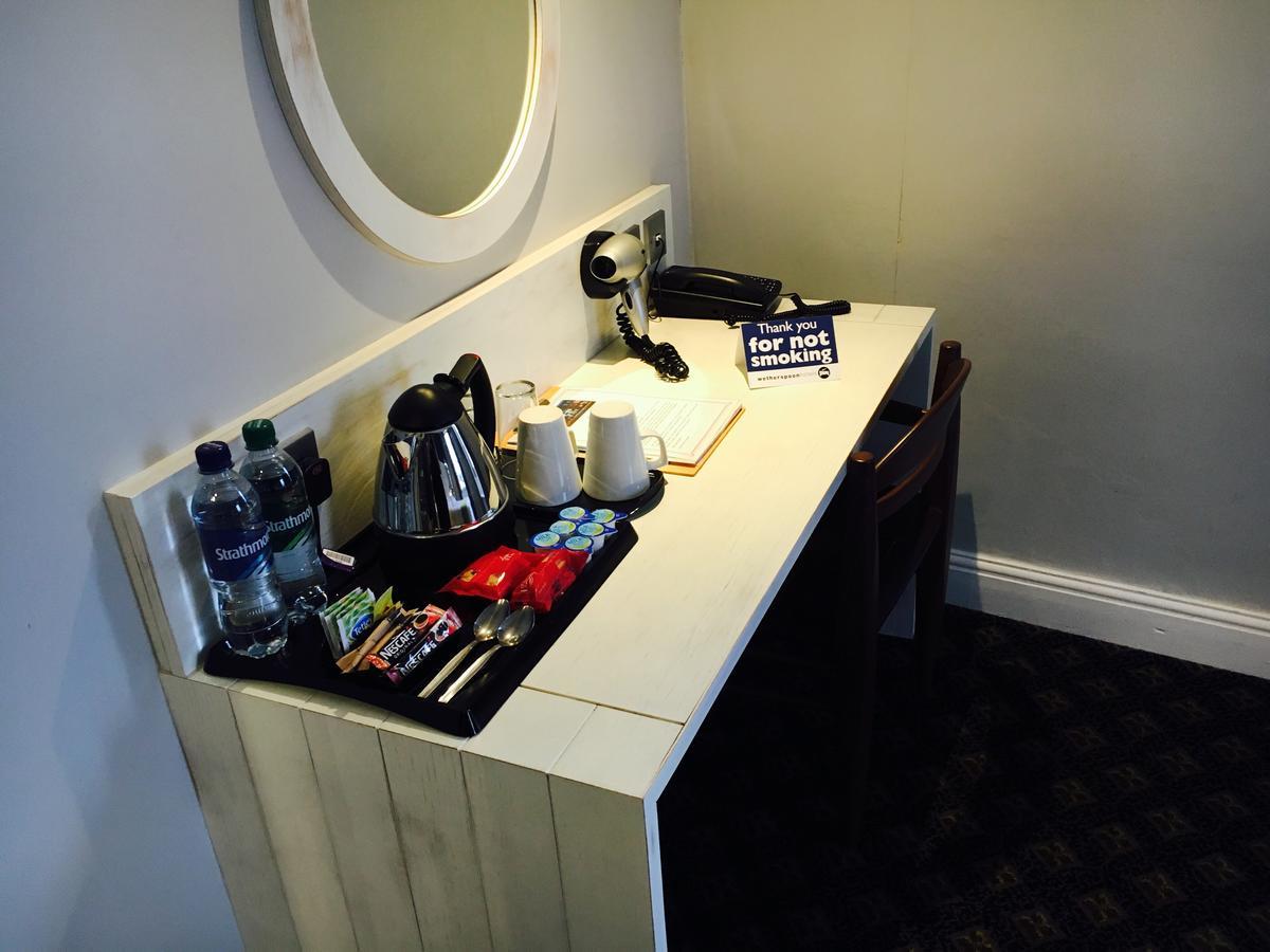 The King'S Head Hotel Wetherspoon Beccles Luaran gambar